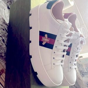 Gucci leather platform sneakers